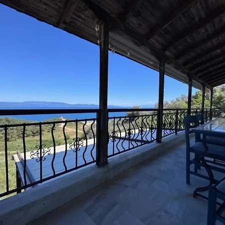 Kyriakos Apartmán Nea Roda